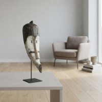《半額》ファン族マスク(高さ61cm)【アフリカンアート 仮面彫刻】 (b152-16)(AI生成イメージ)