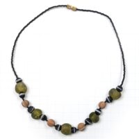 Alternative view of アフリカン ネックレス 再生ガラスビーズ  （r102-22）