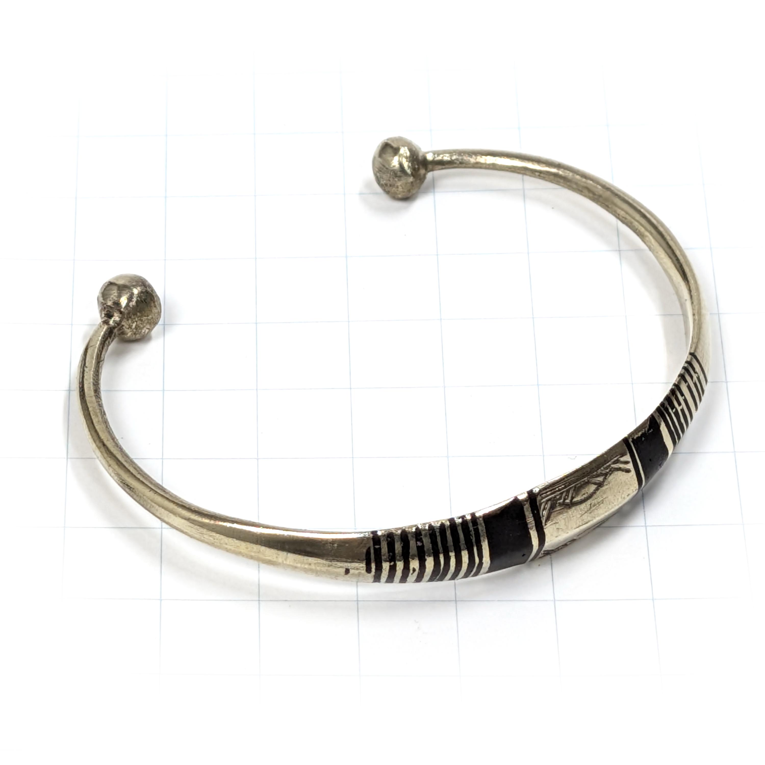 アフリカン メタリック ブレスレット 金属バングル （r211-01）