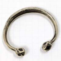 Alternative view of アフリカン メタリック 大型 ブレスレット 金属バングル （r216-17）