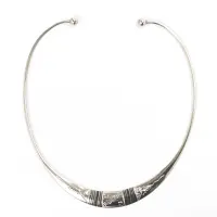 トゥアレグ族 チョーカー メタルトルク ネックレス ホワイトブラス （r219-08）