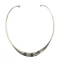 トゥアレグ族 チョーカー メタルトルク ネックレス ホワイトブラス （r219-09）