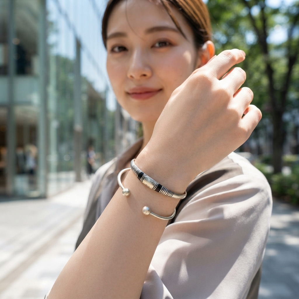 アフリカン メタリック ブレスレット 金属バングル （r501-06）（AI生成イメージ）
