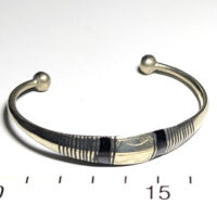 Alternative view of アフリカン メタリック ブレスレット 金属バングル （r501-07）